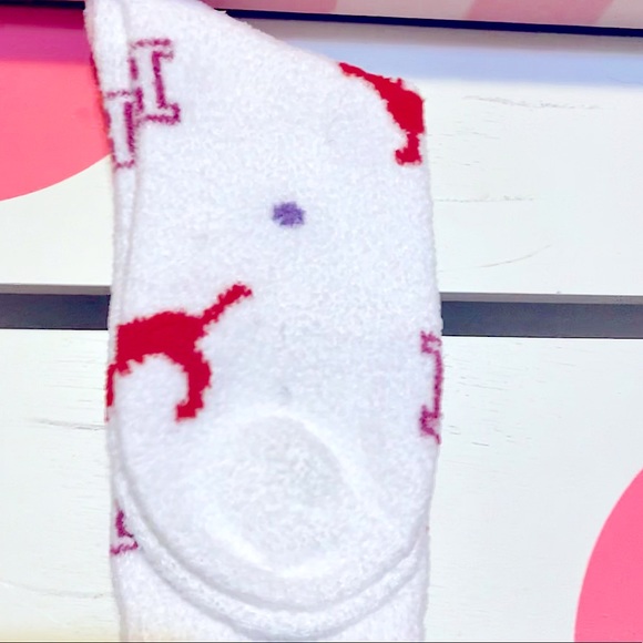 Victoria’s Secret PINK Shea Infused Dog Pup socks SOLD OUT!! - Picture 2 of 3